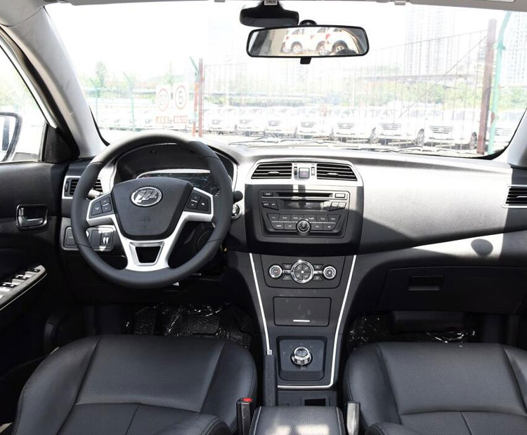 力帆汽車力帆620EV-2015款 改款 620EV 充電