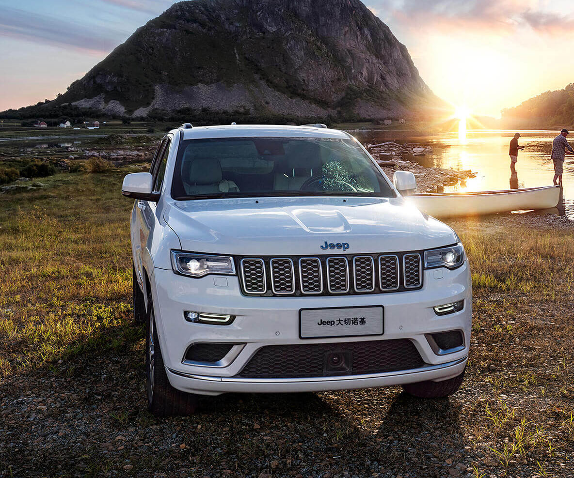 Jeep(進口)-大切諾基新能源(進口)-大切諾基新能源(進口) 2023款 2.0T 4xe 遠峰版