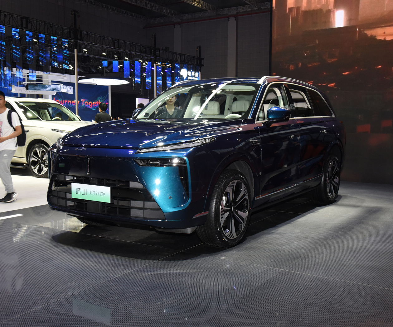 長城汽車-長城汽車-藍山DHT-PHEV
