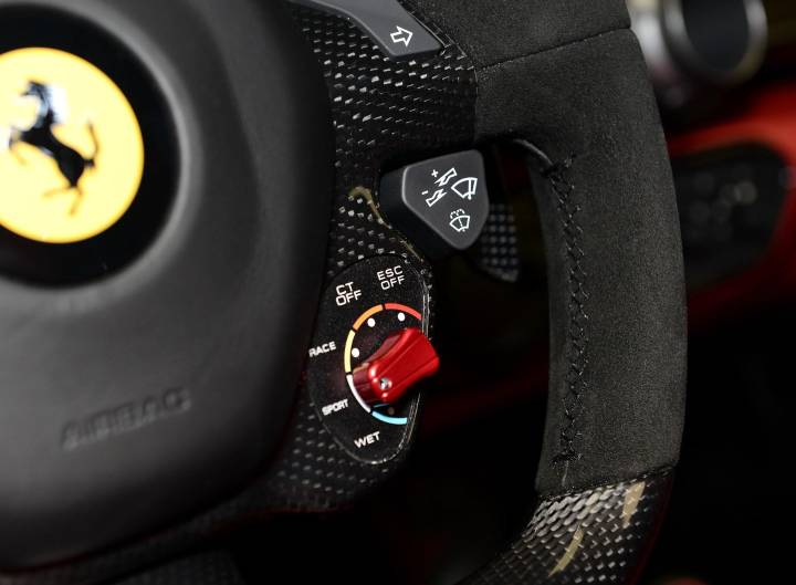 法拉利-LaFerrari