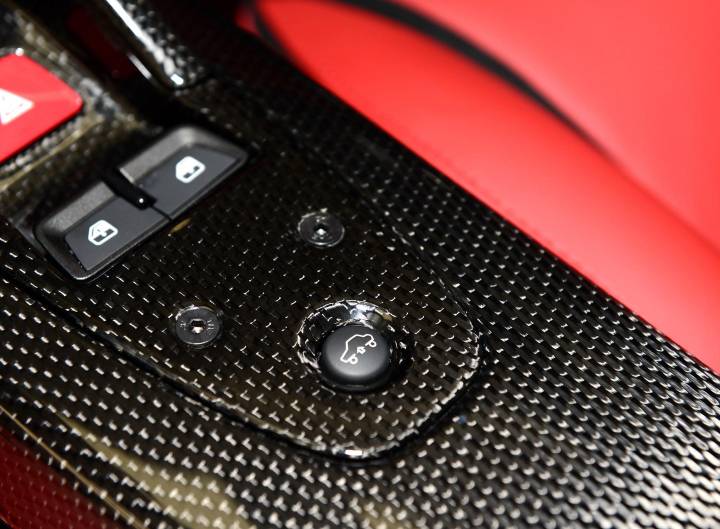 法拉利-LaFerrari