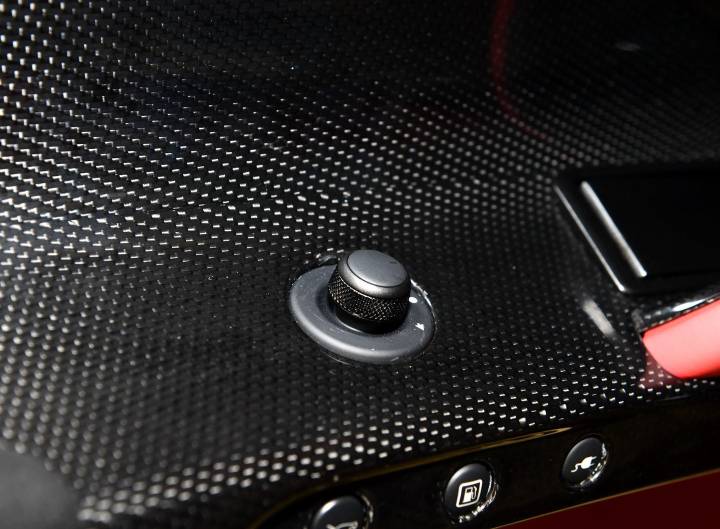 法拉利-LaFerrari