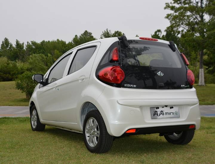 長安汽車-奔奔mini-e
