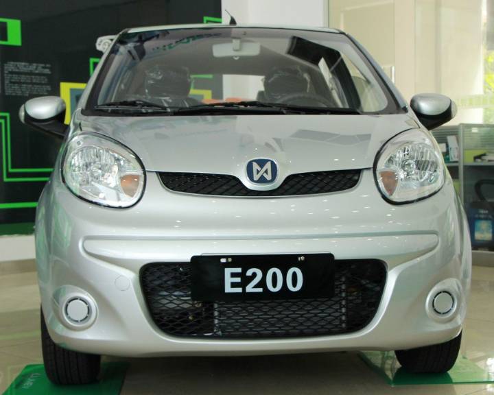 江鈴集團新能源-江鈴E200L