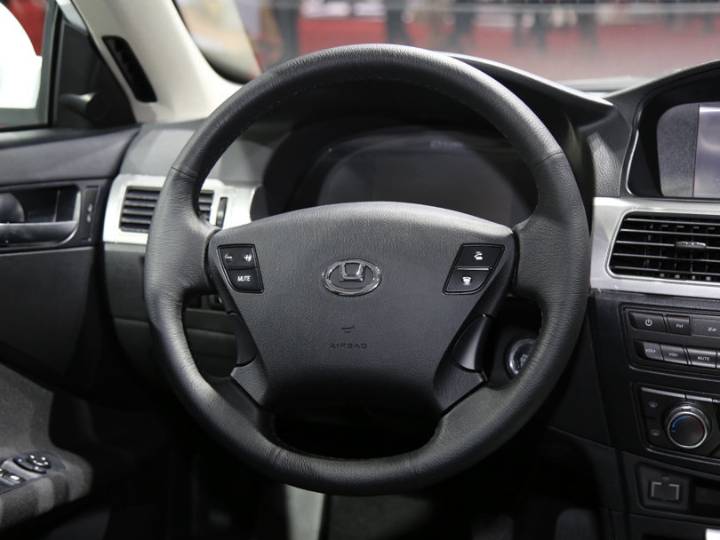 華泰新能源-路盛S5 iEV230