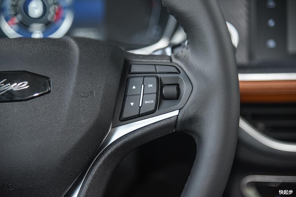 眾泰-T300EV