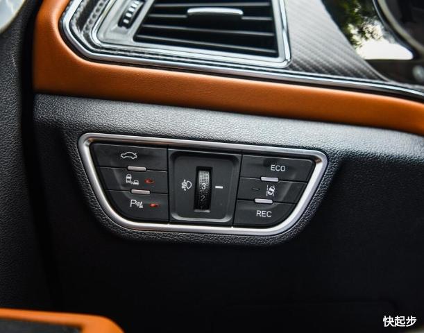 眾泰-T300EV