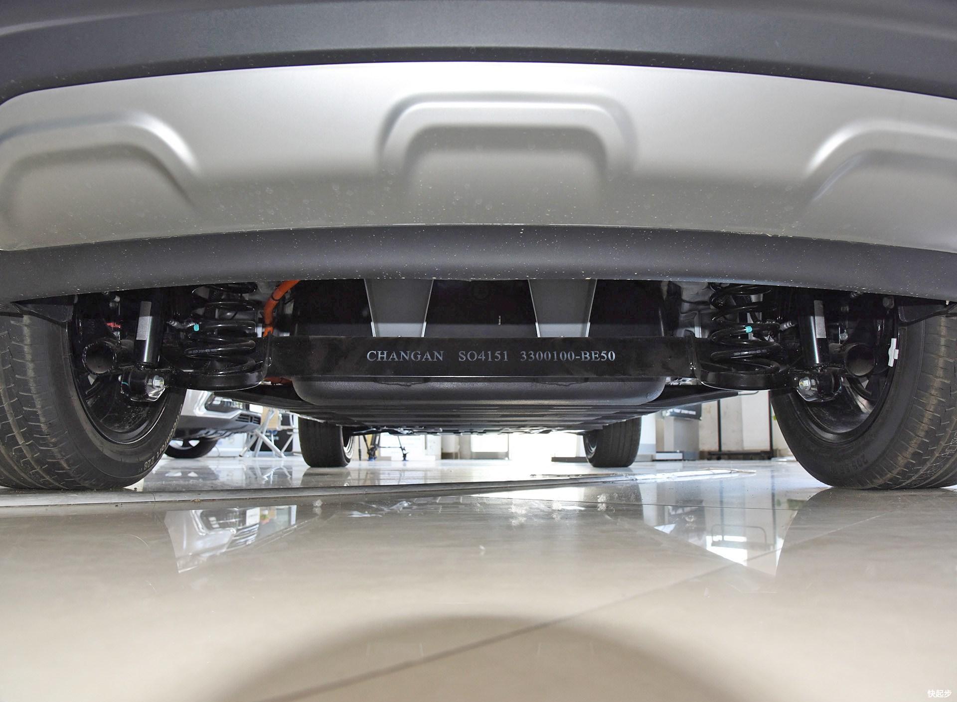 長安汽車-長安CS15EV