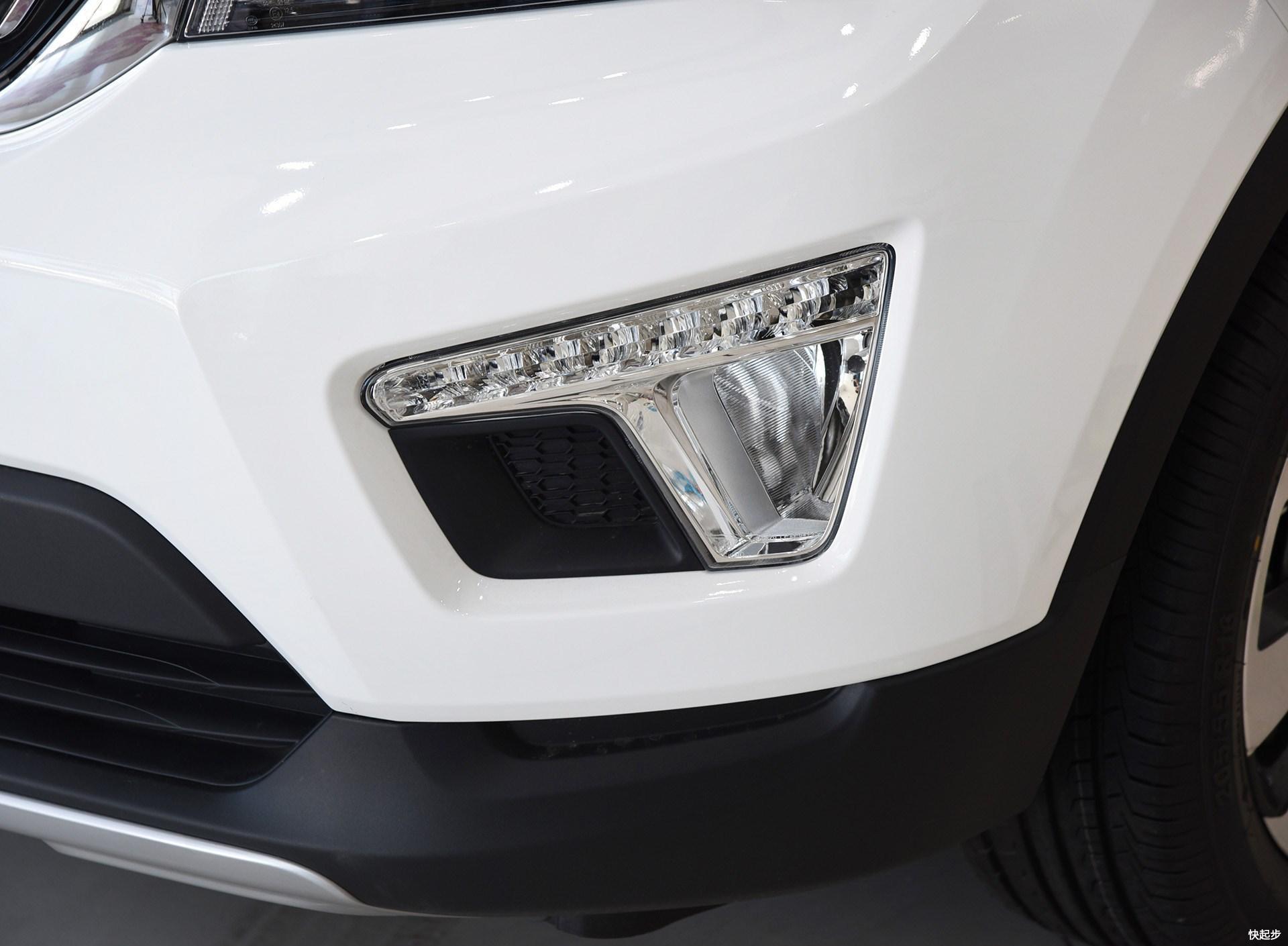 長安汽車-長安CS15EV