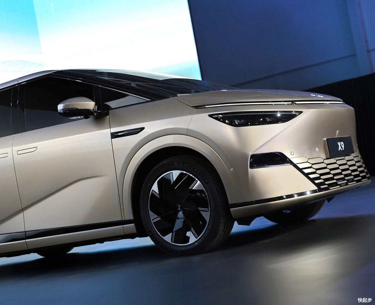 小鵬汽車-小鵬汽車X9