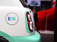 力帆汽車-力帆330EV