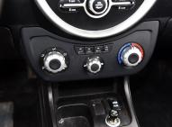 力帆汽車力帆330EV