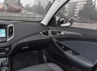 長(zhǎng)安汽車(chē)逸動(dòng)EV
