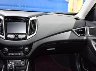 長(zhǎng)安汽車(chē)逸動(dòng)EV