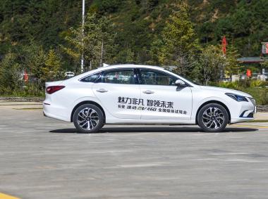 長安汽車逸動EV