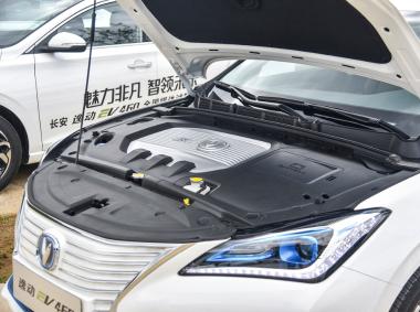長安汽車逸動EV