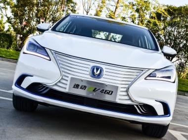 長安汽車逸動EV