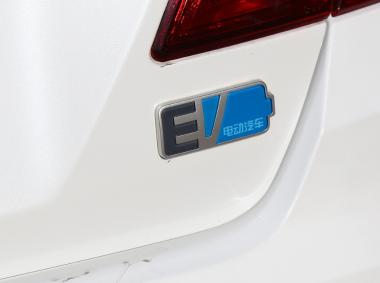 長安汽車逸動EV