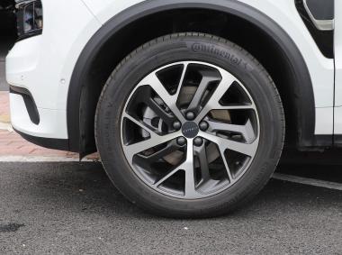 領(lǐng)克領(lǐng)克01 PHEV