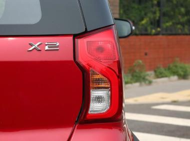 紅星汽車閃閃X2