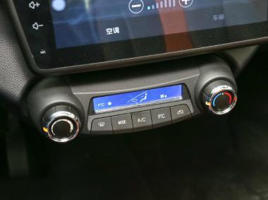 紅星汽車閃閃X2