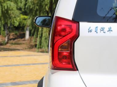 紅星汽車閃閃X2