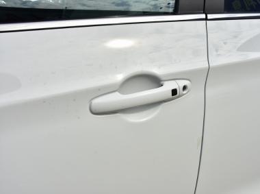 東風風行風行景逸S50EV