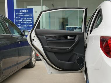 東風風行風行景逸S50EV