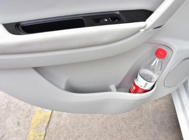 東風風行風行景逸S50EV