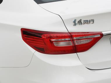 東風風行風行景逸S50EV