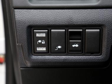 東風風行風行景逸S50EV