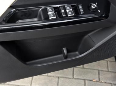 小鵬汽車小鵬汽車G3