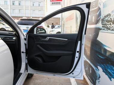 比亞迪比亞迪秦Pro EV