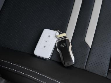 比亞迪比亞迪秦Pro EV