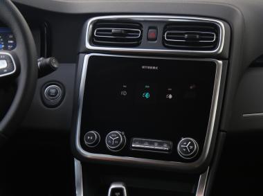領克領克01 PHEV