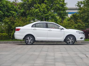 力帆汽車(chē)力帆650 EV
