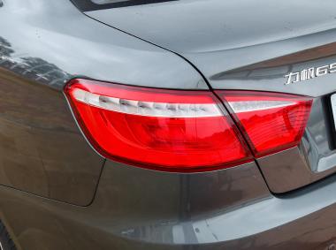 力帆汽車力帆650 EV