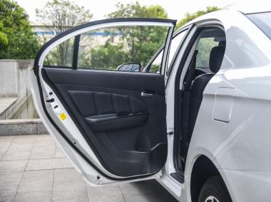 力帆汽車力帆650 EV