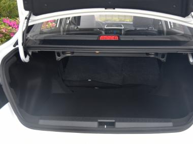 力帆汽車力帆650 EV