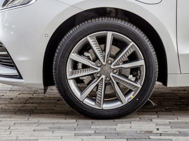 吉利汽車博瑞PHEV