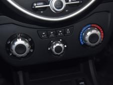 力帆汽車力帆330EV