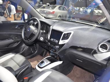 長安汽車長安CS15EV