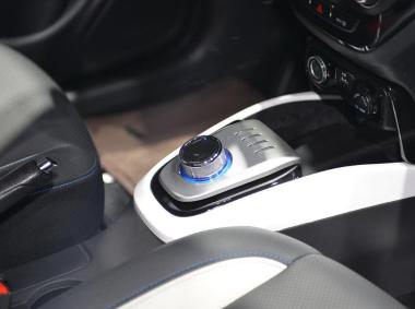 長安汽車長安CS15EV