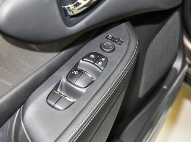 日產樓蘭