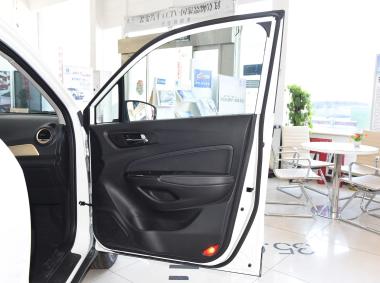 長(zhǎng)安汽車長(zhǎng)安CS15EV