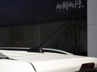 比亞迪比亞迪元EV