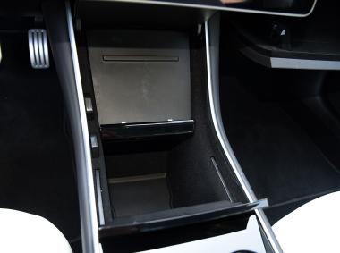 特斯拉特斯拉Model 3