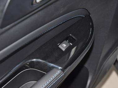 長安汽車-長安CS15EV