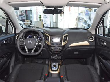 長安汽車-長安CS15EV