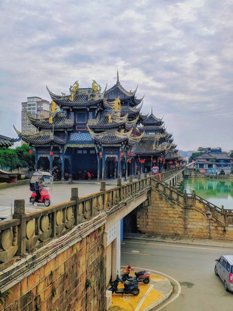 羅江太平廊橋